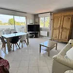 Bel Appartement T3 A St Aygulf, Climatise, Proche Plage, Parking Prive - Fr-1-768-110