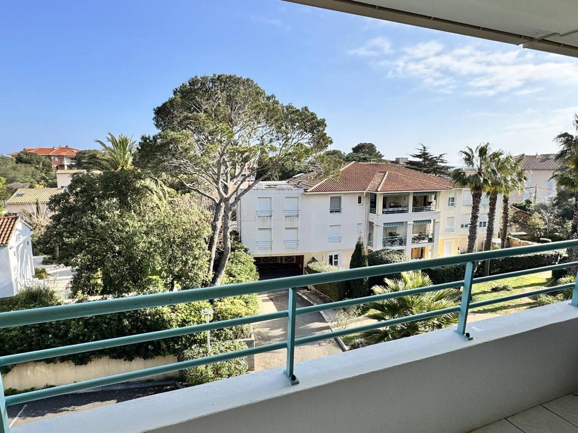 Appartement Bel T3 A St Aygulf, Climatise, Proche Plage, Parking Prive - Fr-1-768-110